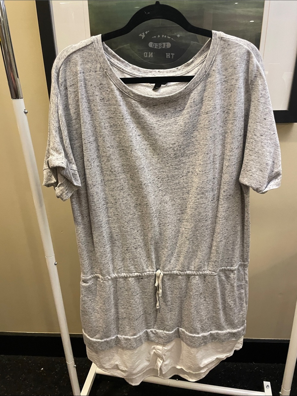 Banana Republic. XL. Gray Layered Drawstring Women’s Top